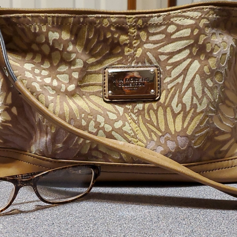 Kim Rogers pocketbook